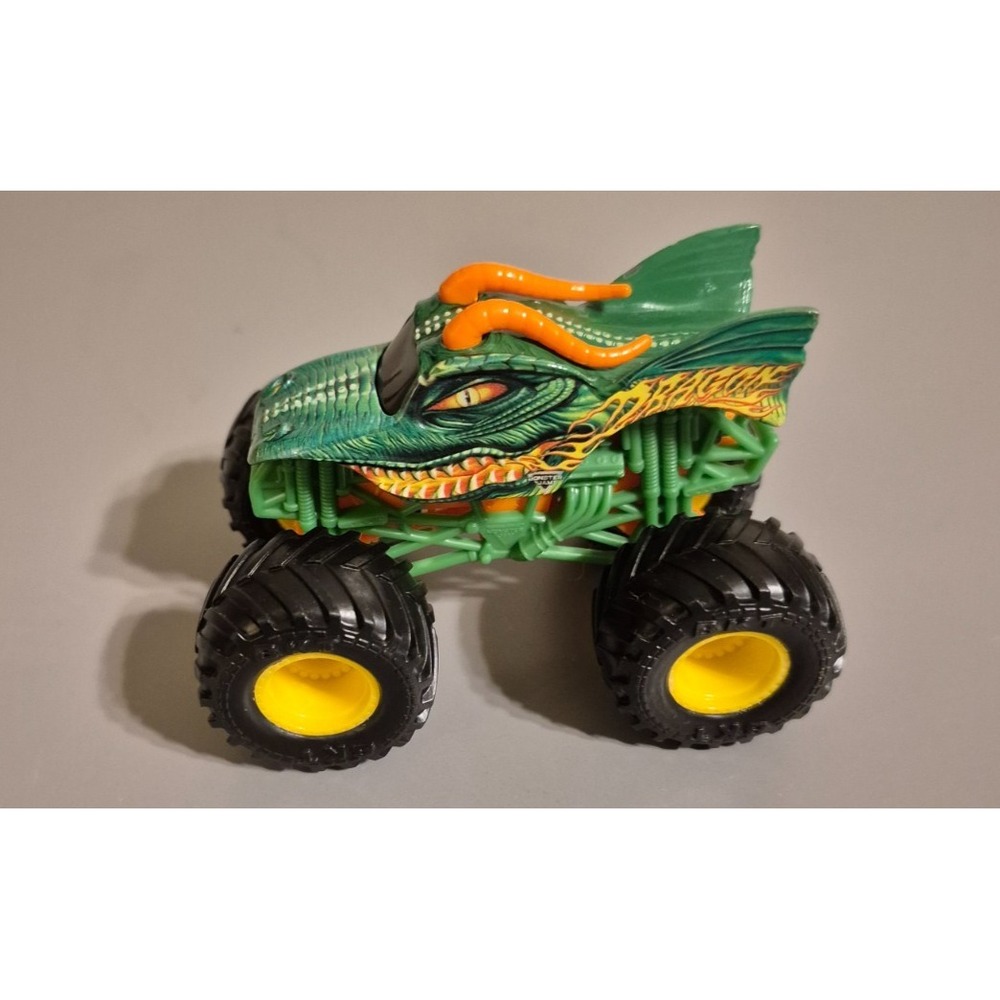 Monster Jam Green Dragon Die-Cast 1:64 Scale Monster Truck